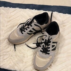 Tretorn Black and Cream Sneakers